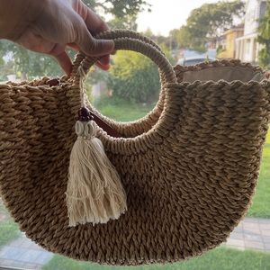 Straw bag